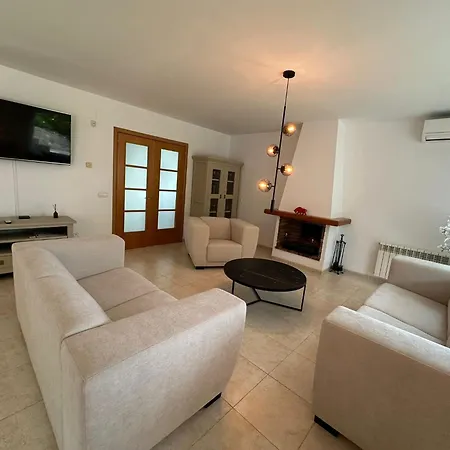 Villa Luxury Paradise In Castell-platja *