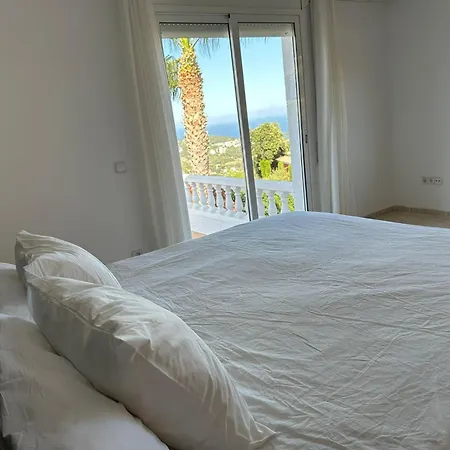 Luxury Paradise In Castell-platja Villa *